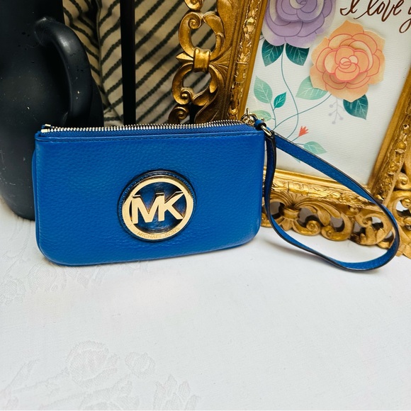 Michael Kors Royal Blue Leather Wristlet - Picture 1 of 10